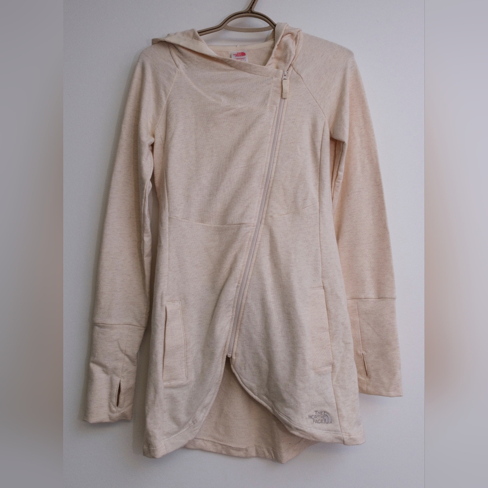 The North Face Women's Cream Wrap Jacket